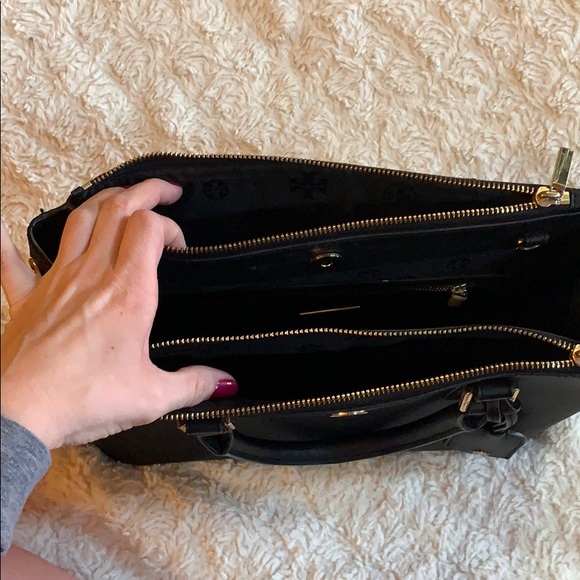 Tory Burch purse - Picture 3 of 3